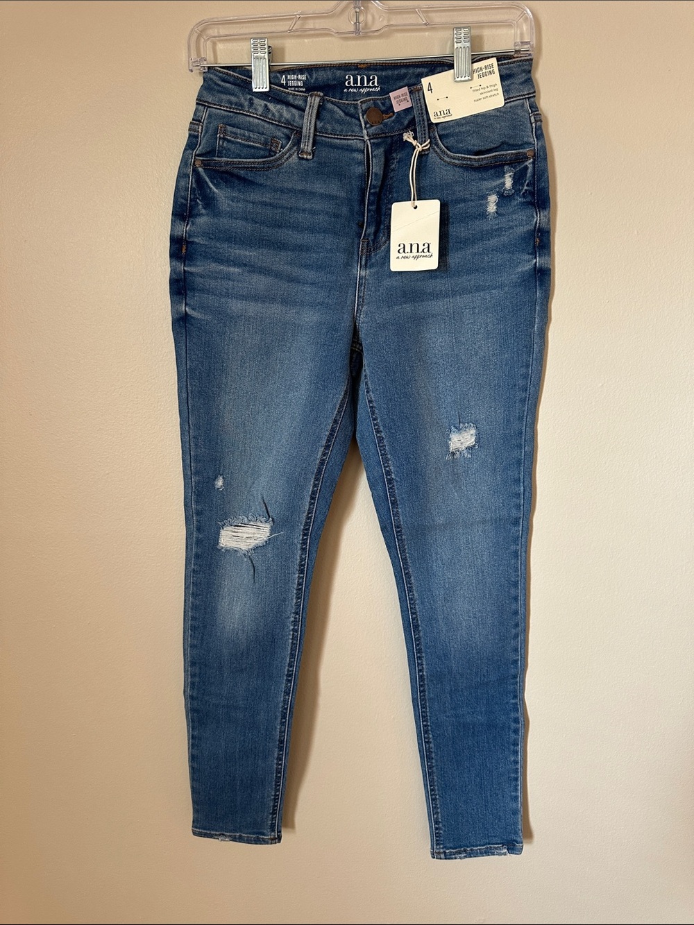 a.n.a Distressed Skinny Jeans in Medium Blue